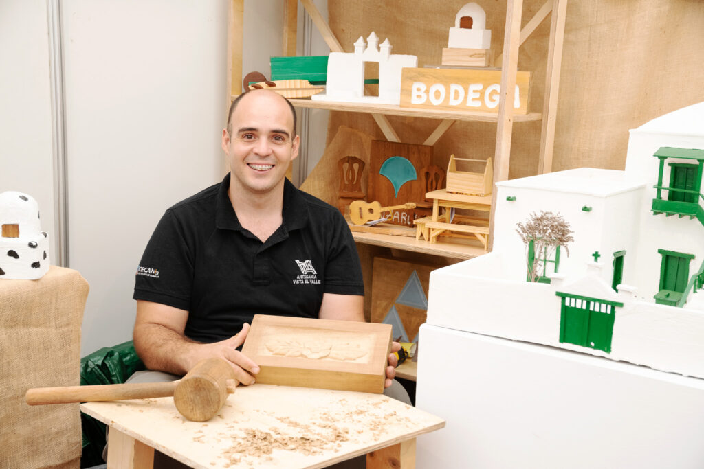 50_ENMANUEL CABRERA_ARTESANIA VISTA EL VALLE